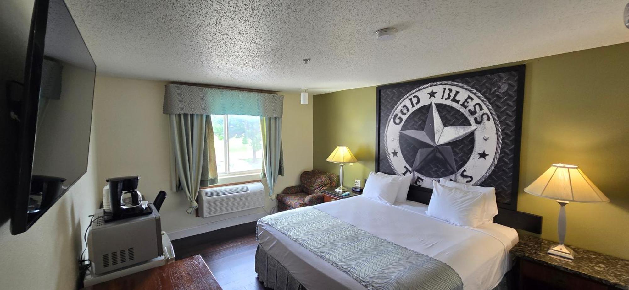 Hotel Super 8 By Wyndham Dfw Airport/south Irving