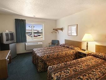 Super 8 By Wyndham Dfw Airport/south 2*
